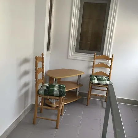 Cu 2 La Etaj 1 In Pozitie Centrala Centrala * Constanta