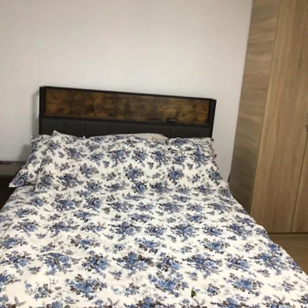 Cu 2 La Etaj 1 In Pozitie Centrala Centrala Apartment *